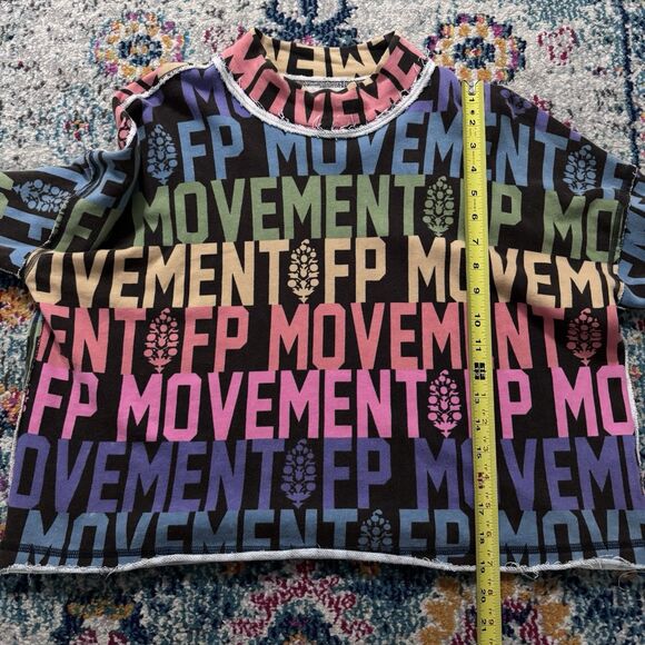 Free People Movement Rainbow Wild Side Logo Tee Long Sleeve Mock Neck Size XS - Picture 5 of 7